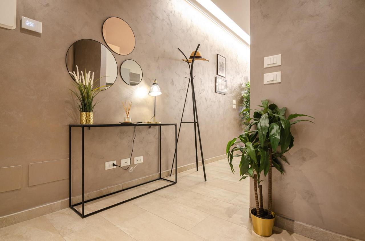 Goito Luxury Apartment, In The Historical Center โบโลญญา ภายนอก รูปภาพ