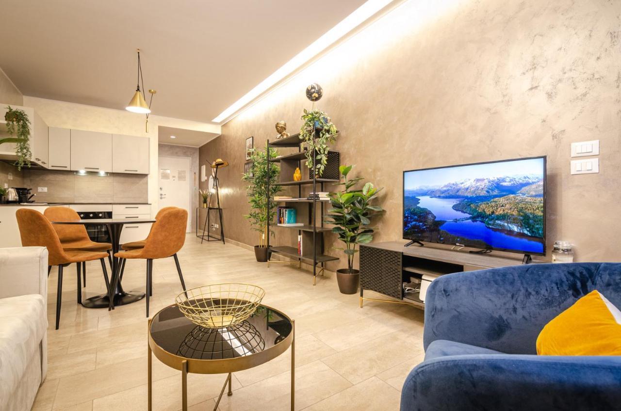 Goito Luxury Apartment, In The Historical Center โบโลญญา ภายนอก รูปภาพ