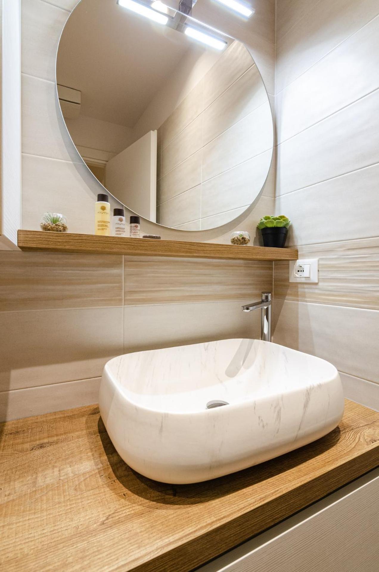 Goito Luxury Apartment, In The Historical Center โบโลญญา ภายนอก รูปภาพ